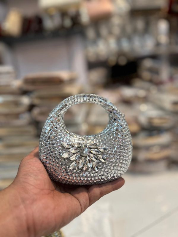 Half Moon Kundan – 2